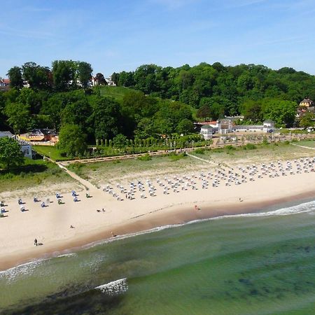 Ferienwohnung Mit Balkon, Gratis Nutzung Vom Ahoi Erlebnisbad Und Sauna In Sellin - Haus Strandeck Fewo 20 เกอเรน ภายนอก รูปภาพ